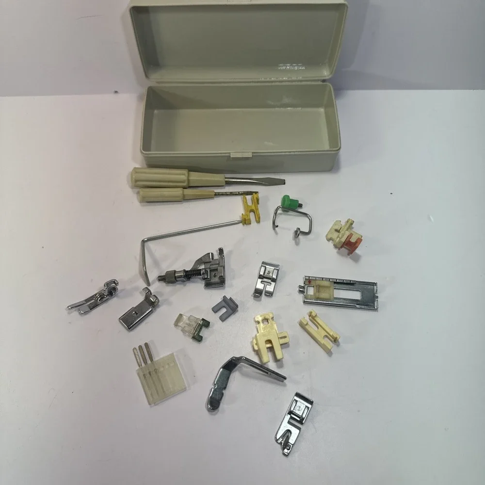 Lot of Various Sewing‎ Machine Parts